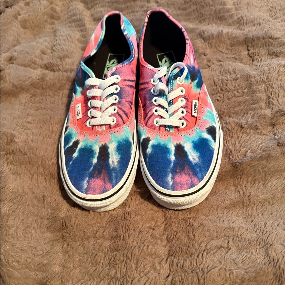 Vans low tops. Retro tie-dye